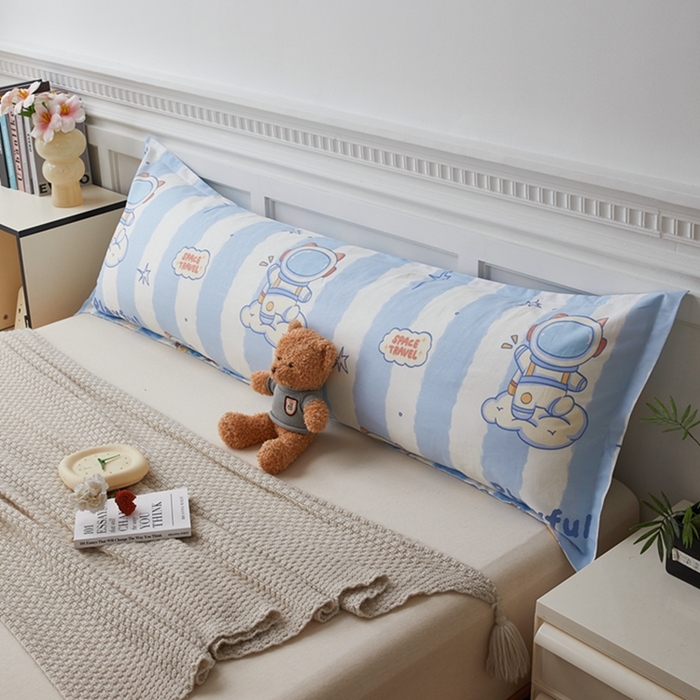 91家纺网 家纺一手货源 找家纺 翎盈家纺 2025新款纯棉小清新双人枕套 遨游星际