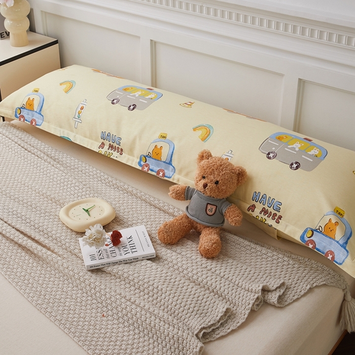 91家纺网 家纺一手货源 找家纺 翎盈家纺 2025新款纯棉小清新双人枕套 汽车乐园