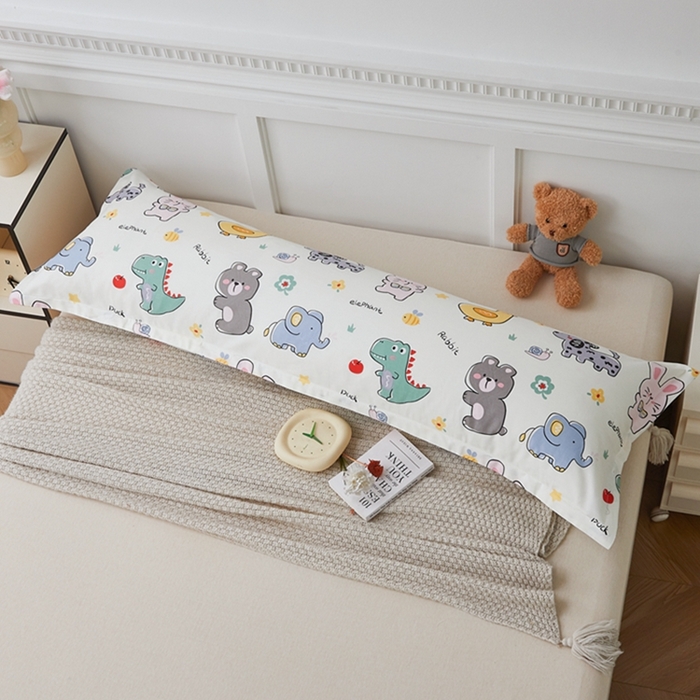 91家纺网 家纺一手货源 找家纺 翎盈家纺 2025新款纯棉小清新双人枕套 疯狂动物园