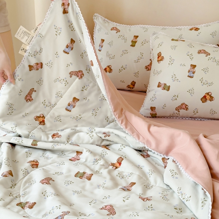 91家纺网 家纺一手货源 找家纺 仁凯家纺 2025新款针织棉双层纱棉花夏凉被【百分百新疆棉花填充包检测（提供买家秀）】 绅士熊