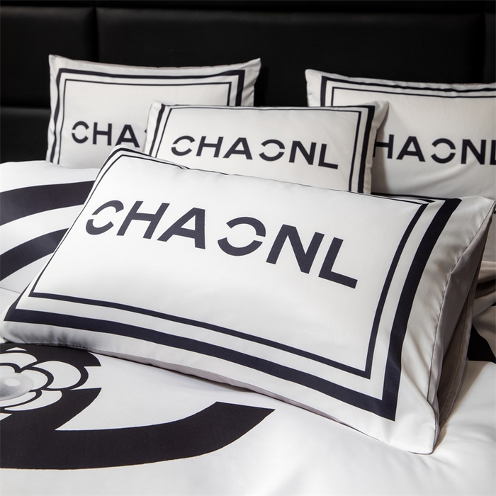 91家纺网 家纺一手货源 找家纺 色鬼布艺 2025新款水洗真丝四件套水洗冰丝数码印花四件套 山茶花-白