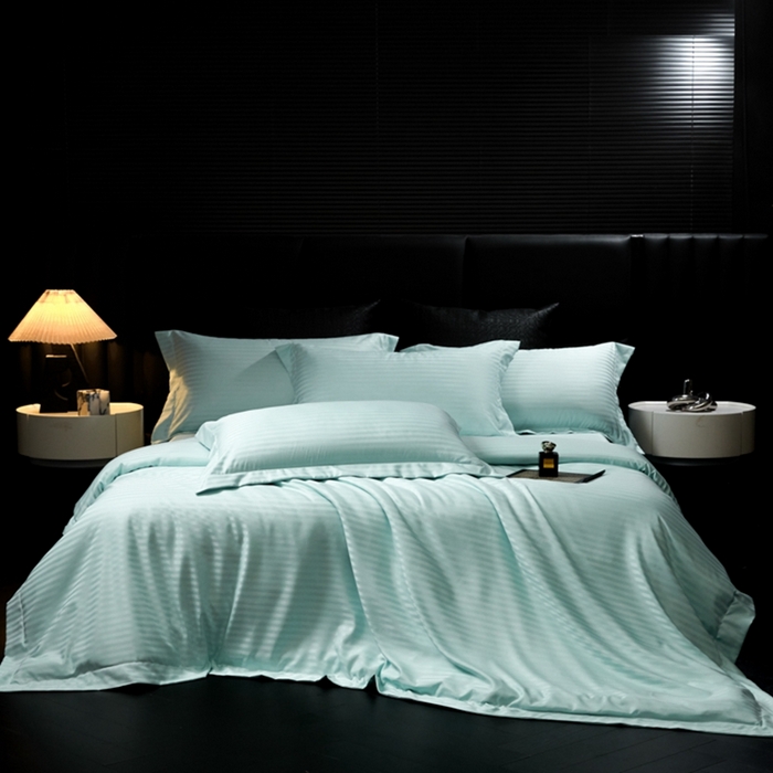 91家纺网 家纺一手货源 找家纺 绒世界 绒世界 2025新款四季款高端贡缎条纹水洗真丝四件套 白茶绿