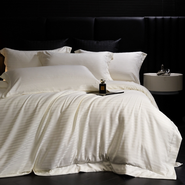 91家纺网 家纺一手货源 找家纺 绒世界 绒世界 2025新款四季款高端贡缎条纹水洗真丝四件套 象牙白