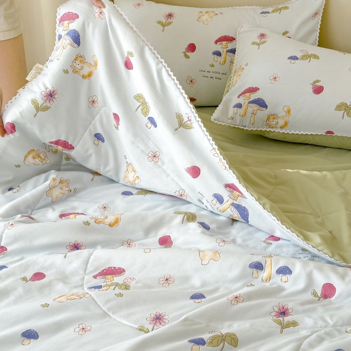 91家纺网 家纺一手货源 找家纺 仁凯家纺 2025新款针织棉双层纱棉花夏凉被【百分百新疆棉花填充包检测（提供买家秀）】 蘑菇森林