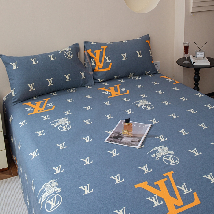 91家纺网 家纺一手货源 找家纺 邵依家纺 2025新款原棉老粗布印花床单系列 经典字母灰