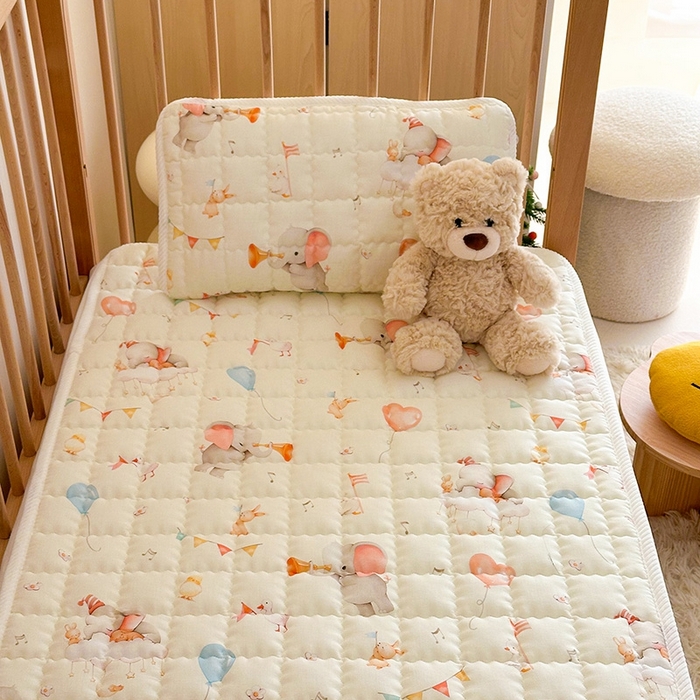 91家纺网 家纺一手货源 找家纺 嗨生活 2025新款7A抗菌全棉双层纱床垫 床褥 幼儿园床垫 儿童床垫 支持定做  派对小象