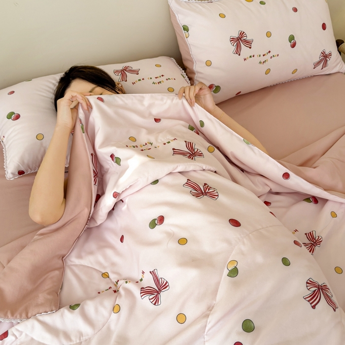 91家纺网 家纺一手货源 找家纺 仁凯家纺 2025新款针织棉双层纱棉花夏凉被【百分百新疆棉花填充包检测（提供买家秀）】 粉色蝴蝶结