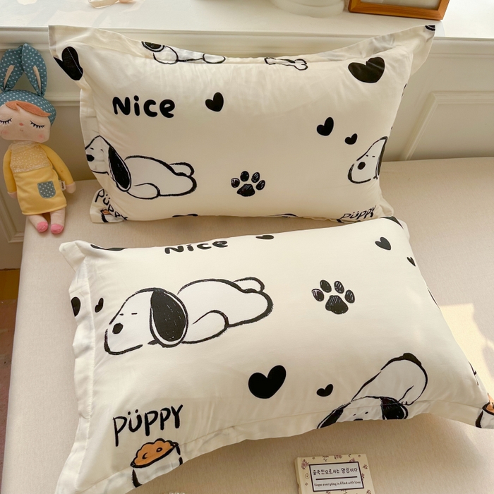 91家纺网 家纺一手货源 找家纺 百寐 2025新款13372全棉信封印花枕套单人 爱心狗