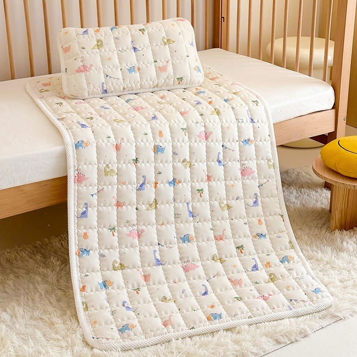 91家纺网 家纺一手货源 找家纺 嗨生活 2025新款7A抗菌全棉双层纱床垫 床褥 幼儿园床垫 儿童床垫 支持定做  恐龙奇趣