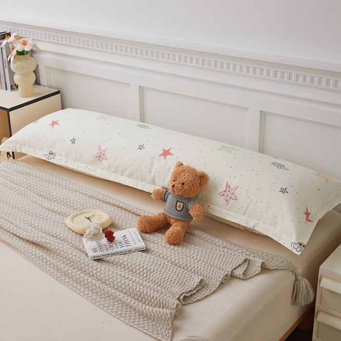 91家纺网 家纺一手货源 找家纺 翎盈家纺 2025新款纯棉小清新双人枕套 天使之星