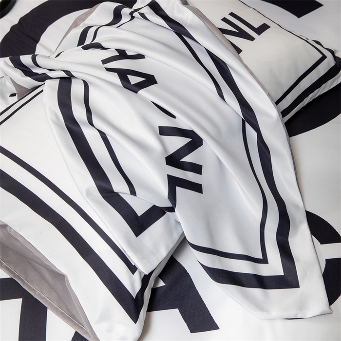 91家纺网 家纺一手货源 找家纺 色鬼布艺 2025新款水洗真丝四件套水洗冰丝数码印花四件套 山茶花-白