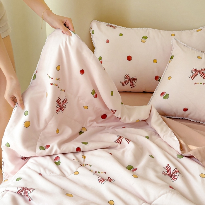 91家纺网 家纺一手货源 找家纺 仁凯家纺 2025新款针织棉双层纱棉花夏凉被【百分百新疆棉花填充包检测（提供买家秀）】 粉色蝴蝶结