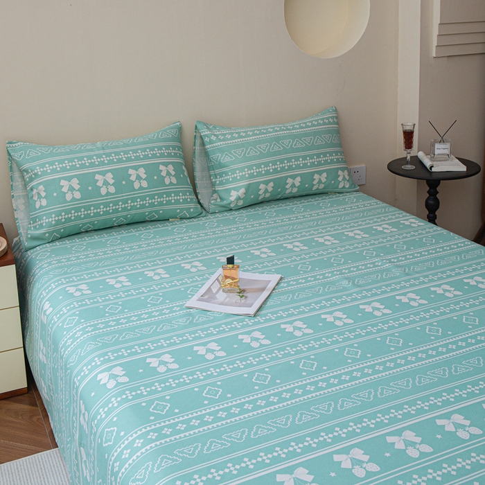 91家纺网 家纺一手货源 找家纺 邵依家纺 2025新款原棉老粗布印花床单系列 草莓情-绿