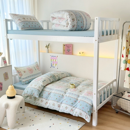 91家纺网 家纺一手货源 找家纺 妖妖家纺2025新款学生宿舍床枕套定位水洗棉三件套四件套 甜蜜兔兔