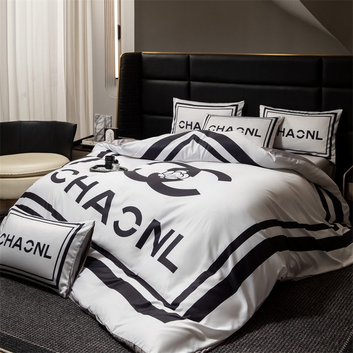 91家纺网 家纺一手货源 找家纺 色鬼布艺 2025新款水洗真丝四件套水洗冰丝数码印花四件套 山茶花-白