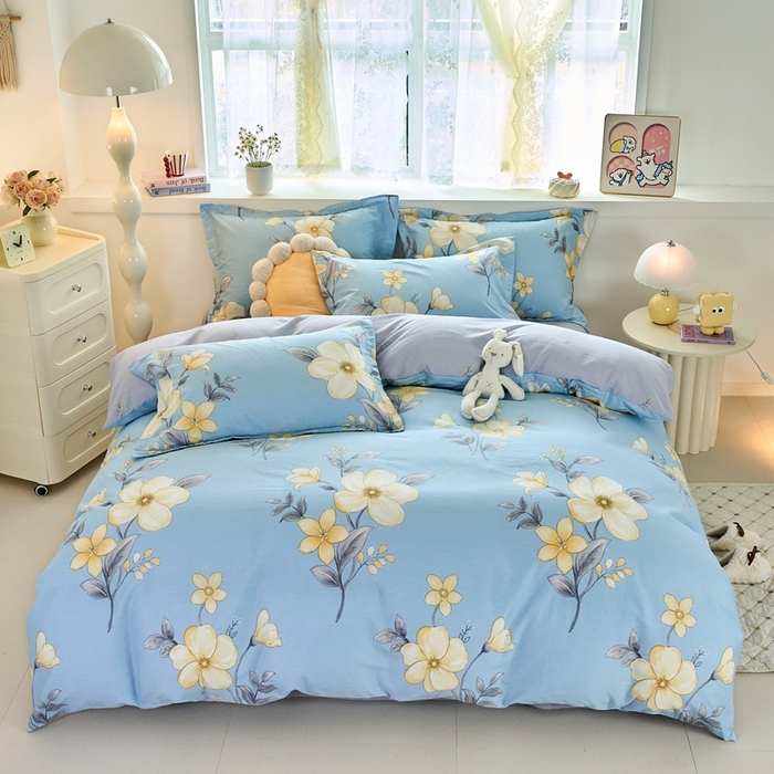 91家纺网 家纺一手货源 找家纺 珂博家纺 2025新款12868全棉纯棉小清新印花四件套 晨曦微蓝