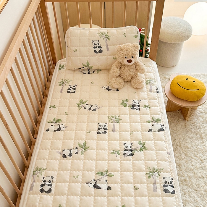 91家纺网 家纺一手货源 找家纺 嗨生活 2025新款7A抗菌全棉双层纱床垫 床褥 幼儿园床垫 儿童床垫 支持定做  熊猫盼盼