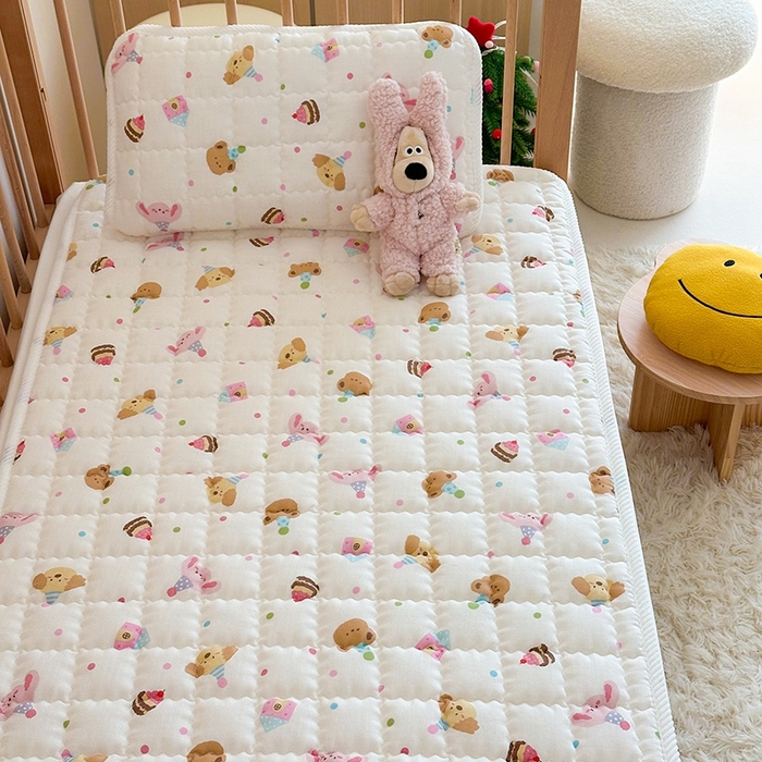 91家纺网 家纺一手货源 找家纺 嗨生活 2025新款7A抗菌全棉双层纱床垫 床褥 幼儿园床垫 儿童床垫 支持定做  欢乐时光