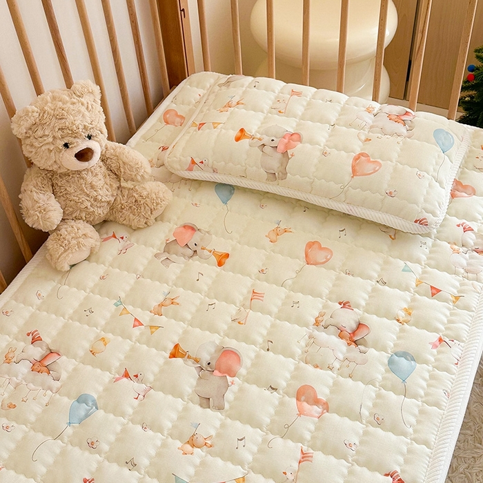 91家纺网 家纺一手货源 找家纺 嗨生活 2025新款7A抗菌全棉双层纱床垫 床褥 幼儿园床垫 儿童床垫 支持定做  派对小象