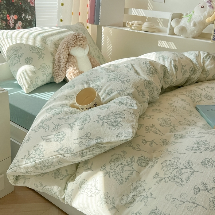 91家纺网 家纺一手货源 找家纺 韩巢家纺 2025新款云感双层纱超柔裸睡级学生宿舍上下铺床单被套三件套-（提供卖家秀） 海像森林