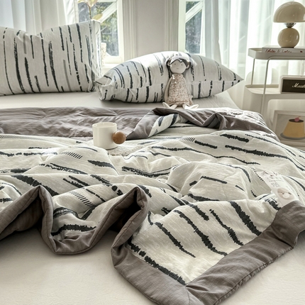 91家纺网 家纺一手货源 找家纺 （总）尊妙被业 2025新款云感针织棉棉花被夏被