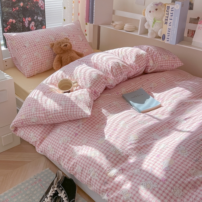 91家纺网 家纺一手货源 找家纺 韩巢家纺 2025新款云感双层纱超柔裸睡级学生宿舍上下铺床单被套三件套-（提供卖家秀） 猫猫晚宴