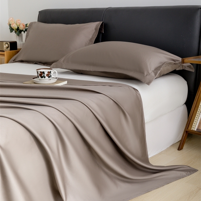 91家纺网 家纺一手货源 找家纺 宝时兰 2025新款100支新疆长绒棉单品床单全棉枕套纯棉三件套 雅棕灰