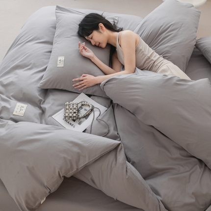 眠博士 2025新款高支高密全棉双拼40支纯色四件套场景二 全棉拼色-银灰色