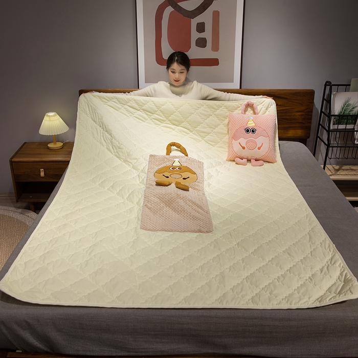 91家纺网 家纺一手货源 找家纺 中华鲟2025新款多功能豆豆绒提花网红抱枕毯卡通立体贴布刺绣抱枕被夏被 甜甜圈夏被-蓝