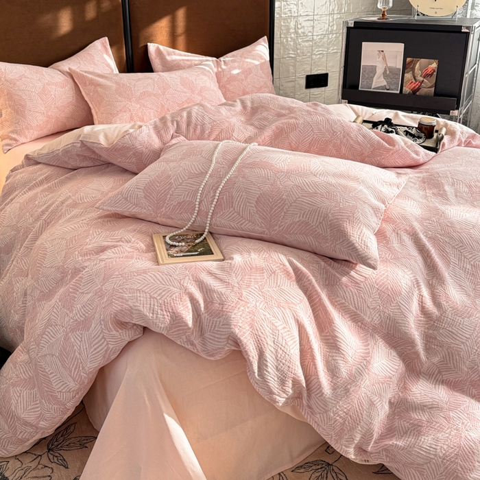 91家纺网 家纺一手货源 找家纺 眠博士2025新款AB版简约时尚A类全棉三层纱系列单被套 三层纱-幸运叶-粉