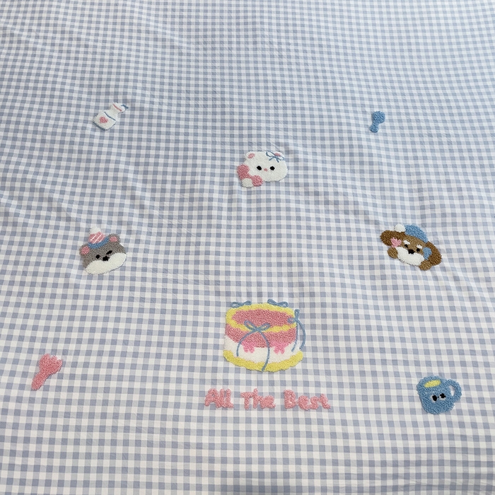 91家纺网 家纺一手货源 找家纺 梦之岛 2025新款多巴胺云朵棉可爱毛巾绣四件套 蛋糕kitty-蓝