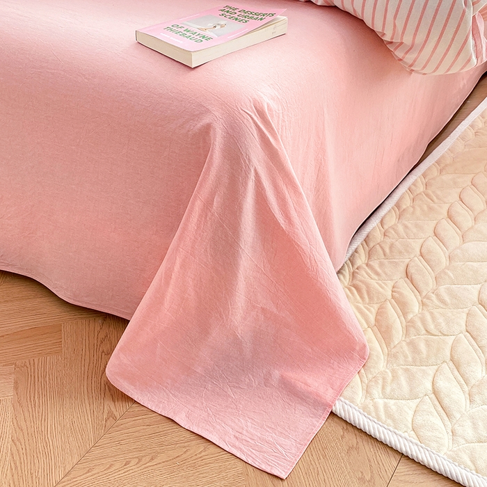 91家纺网 家纺一手货源 找家纺 大境 2026新款色织全棉水洗棉刺绣四件套小清新纯棉四件套 篮球小熊-条纹粉