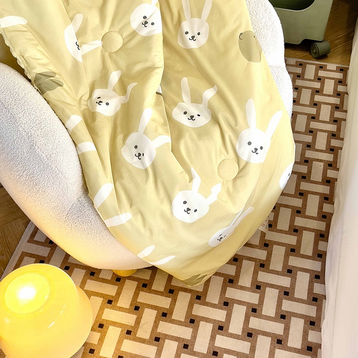 91家纺网 家纺一手货源 找家纺 绒梦里 2025新款儿童卡通系列A类凉感冰豆豆夏被 HELLO兔