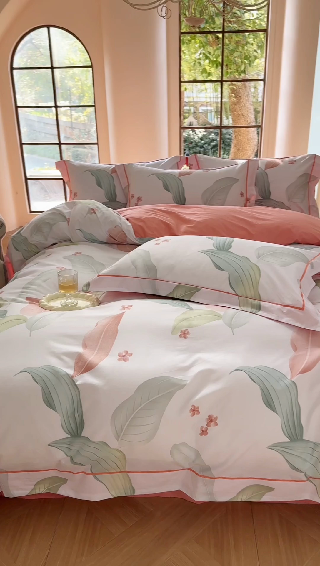 91家纺网 家纺一手货源 找家纺 7V 2025新款轻奢大宽边100%纯棉四件套133*76全棉喷气宽幅长绒棉被套床单床笠套件 雅绘