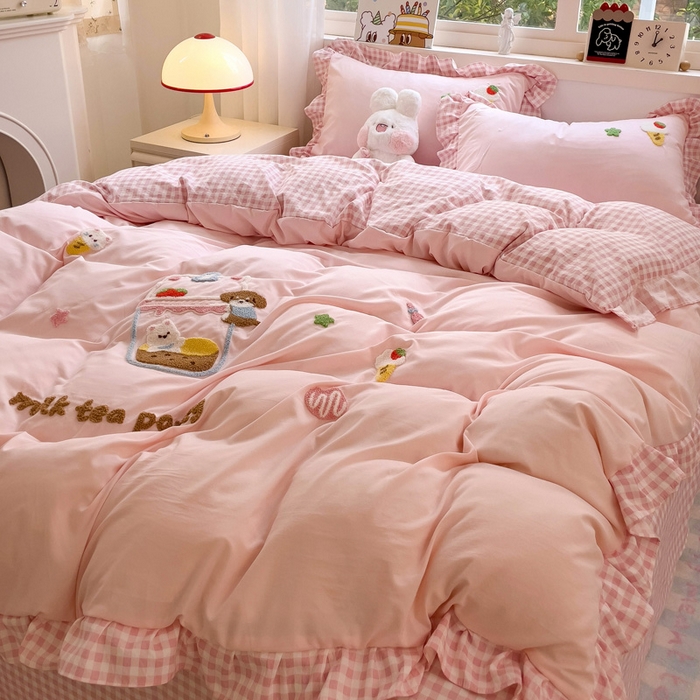 91家纺网 家纺一手货源 找家纺 梦之岛 2025新款ins韩版奶茶风云朵棉可爱毛巾绣四件套 奶茶-粉