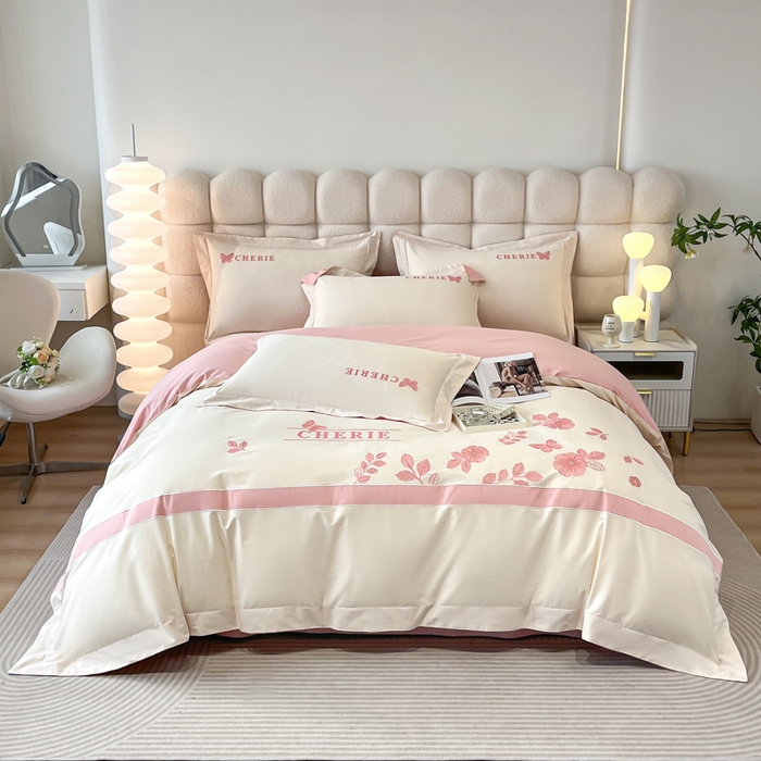 91家纺网 家纺一手货源 找家纺 桃园 2025新款洛芙琳系列纯棉全棉长绒棉刺绣绣花四件套(高端礼盒) 洛芙琳白粉