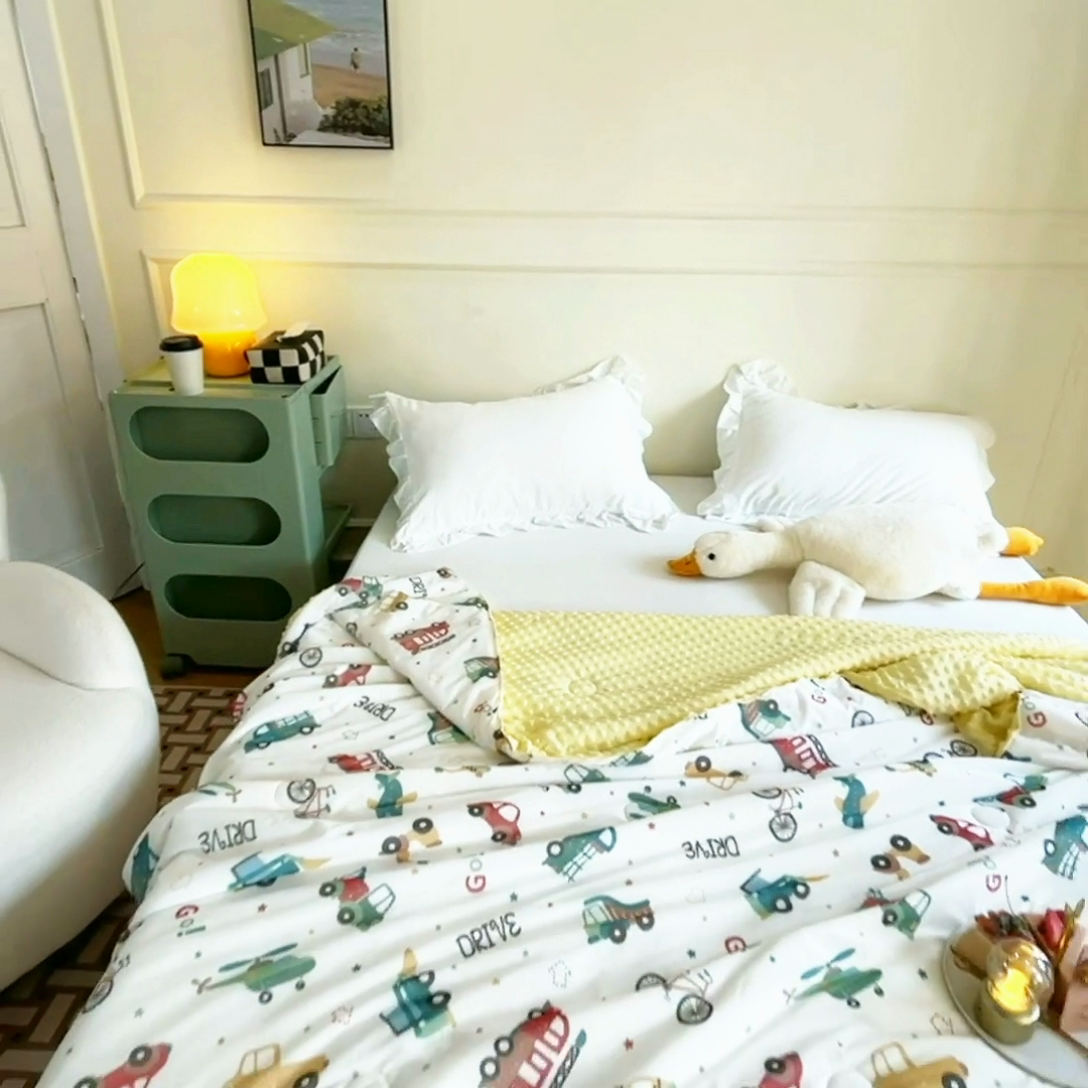 91家纺网 家纺一手货源 找家纺 绒梦里 2025新款儿童卡通系列A类凉感冰豆豆夏被 车车世界