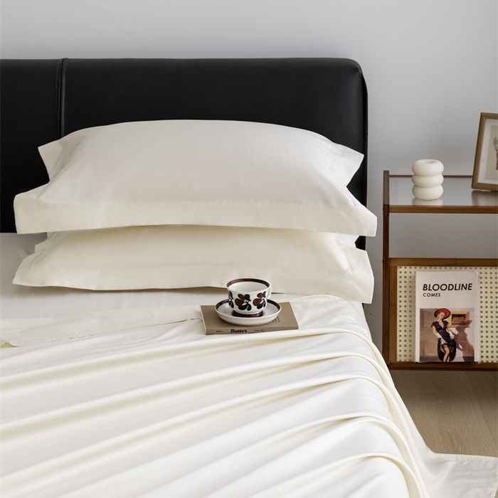 91家纺网 家纺一手货源 找家纺 宝时兰 2025新款100支新疆长绒棉单品床单全棉枕套纯棉三件套 奶昔白