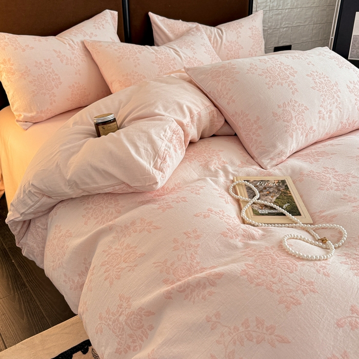 91家纺网 家纺一手货源 找家纺 眠博士 2025新款AB版简约时尚A类全棉三层纱系列四件套 三层纱-玫瑰花-粉