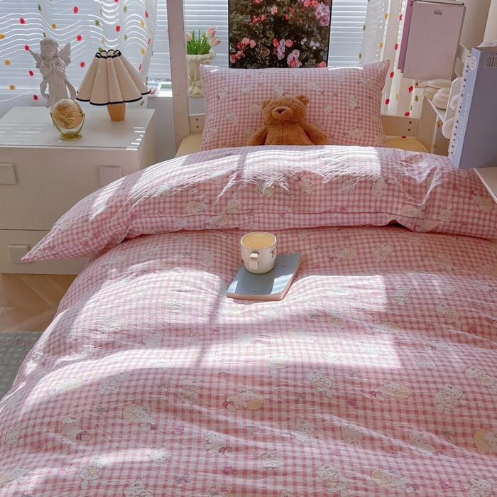 91家纺网 家纺一手货源 找家纺 韩巢家纺 2025新款云感双层纱超柔裸睡级学生宿舍上下铺床单被套三件套-（提供卖家秀） 猫猫晚宴