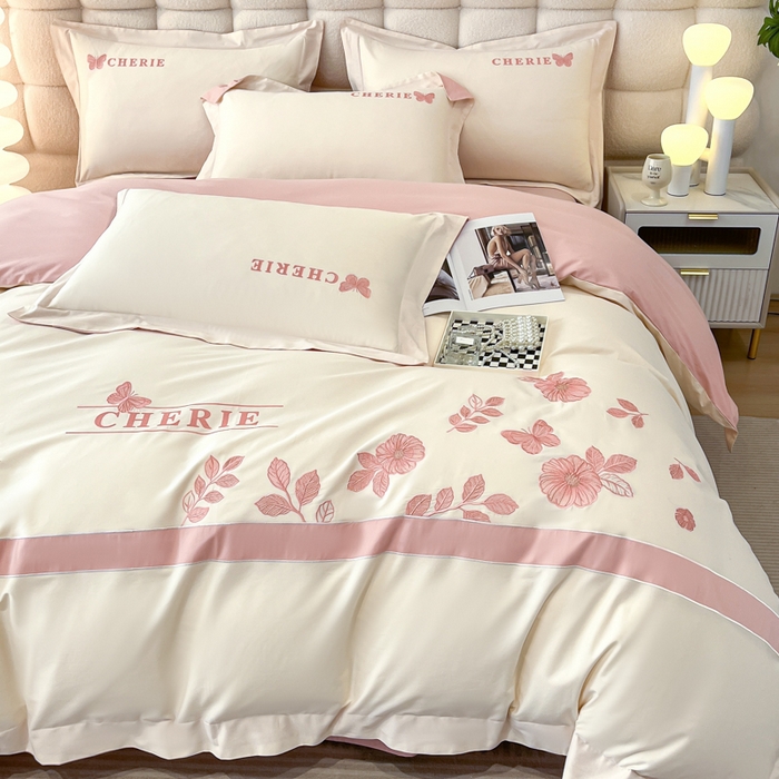 91家纺网 家纺一手货源 找家纺 桃园 2025新款洛芙琳系列纯棉全棉长绒棉刺绣绣花四件套(高端礼盒) 洛芙琳白粉