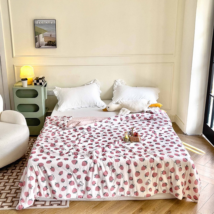 91家纺网 家纺一手货源 找家纺 绒梦里 2025新款儿童卡通系列A类凉感冰豆豆夏被 草莓控