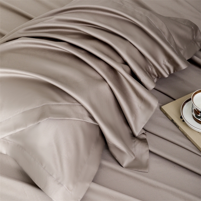 91家纺网 家纺一手货源 找家纺 宝时兰 2025新款100支新疆长绒棉单品床单全棉枕套纯棉三件套 雅棕灰