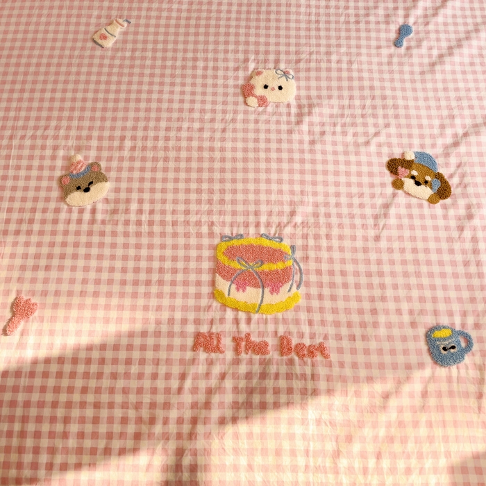 91家纺网 家纺一手货源 找家纺 （总）梦之岛 2025新款多巴胺云朵棉可爱毛巾绣四件套