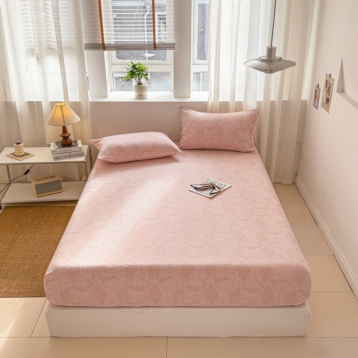 91家纺网 家纺一手货源 找家纺 眠博士 2025新款AB版简约时尚A类全棉三层纱系列单床笠 三层纱单床笠-幸运叶-粉