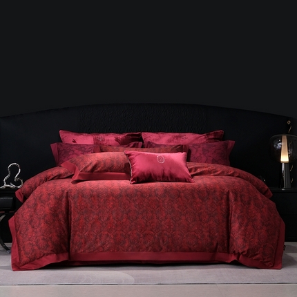 91家纺网 家纺一手货源 找家纺 （总）阿那亚 2025新款雅缎婚庆大红数码印花四件套