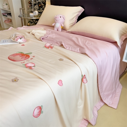 91家纺网 家纺一手货源 找家纺 （总）兄弟坊 2025新款莱赛尔兰精天丝刺绣夏被四件套