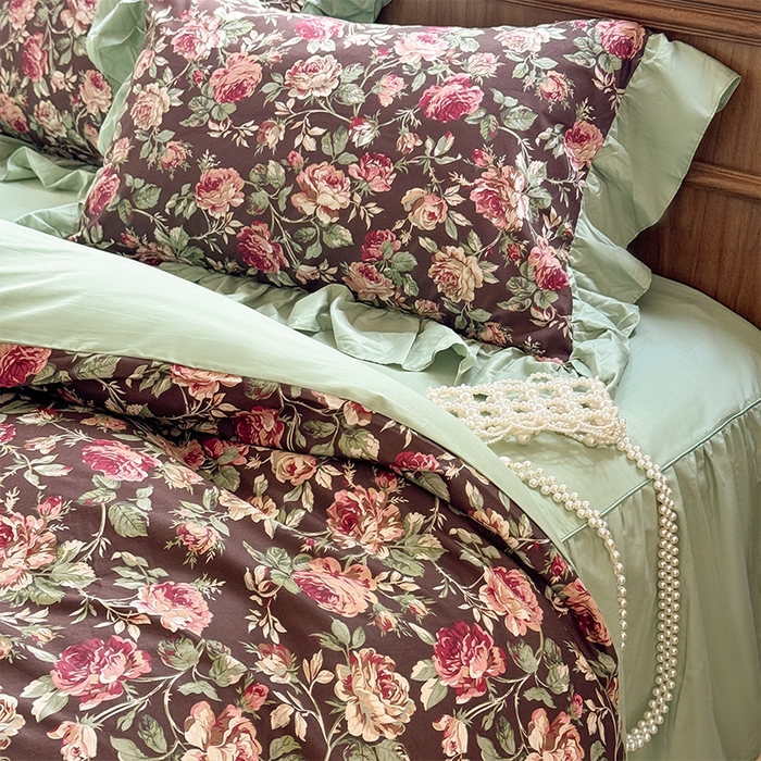 91家纺网 家纺一手货源 找家纺 胜权家纺 2025新款全棉13372法式床裙款活性印花四件套 莫妮卡-湖绿