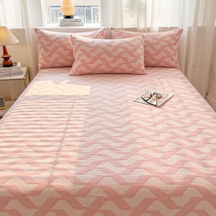 91家纺网 家纺一手货源 找家纺 眠博士2025新款AB版简约时尚A类全棉三层纱系列单床单 三层纱单床单-慕斯-粉