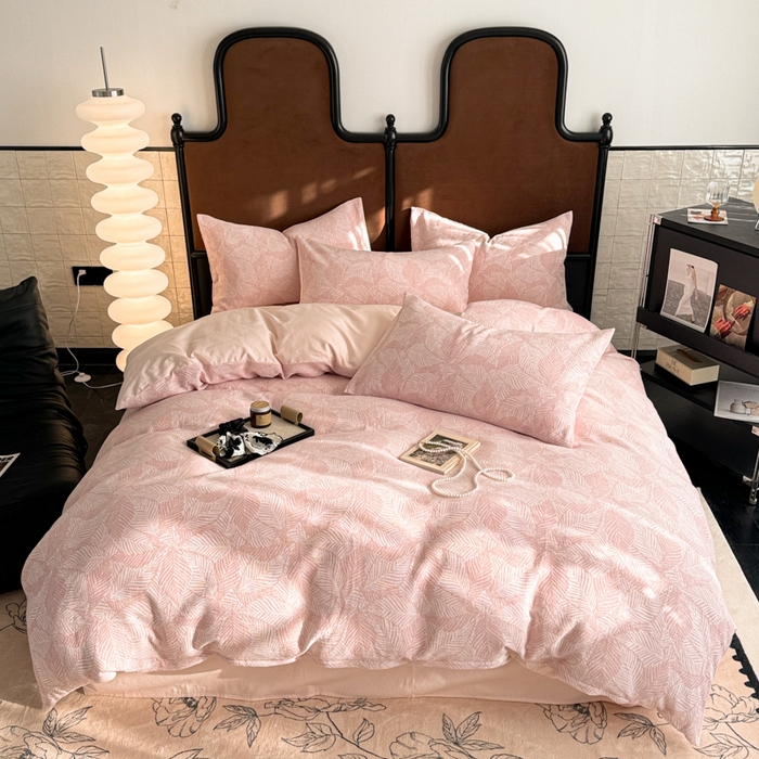 91家纺网 家纺一手货源 找家纺 眠博士2025新款AB版简约时尚A类全棉三层纱系列单被套 三层纱-幸运叶-粉